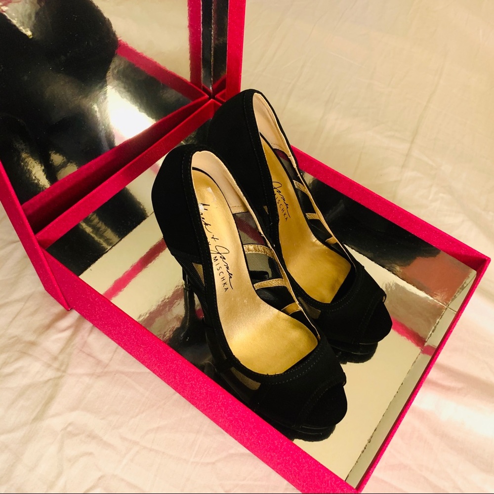 Shoes - Picture 3 of 3